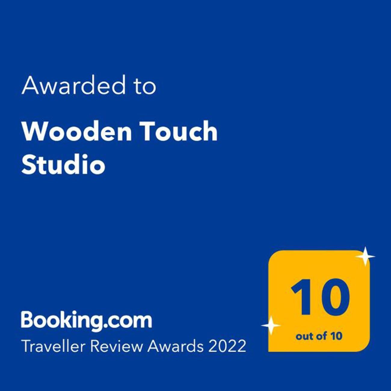 Wooden Touch Studio Брашов Экстерьер фото
